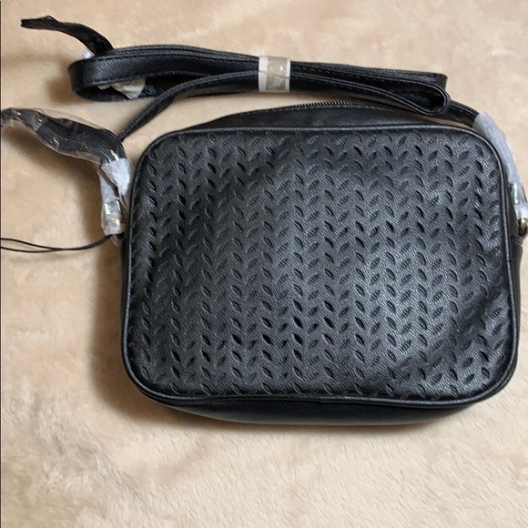 Delilah Crossbody - Picture 5 of 7